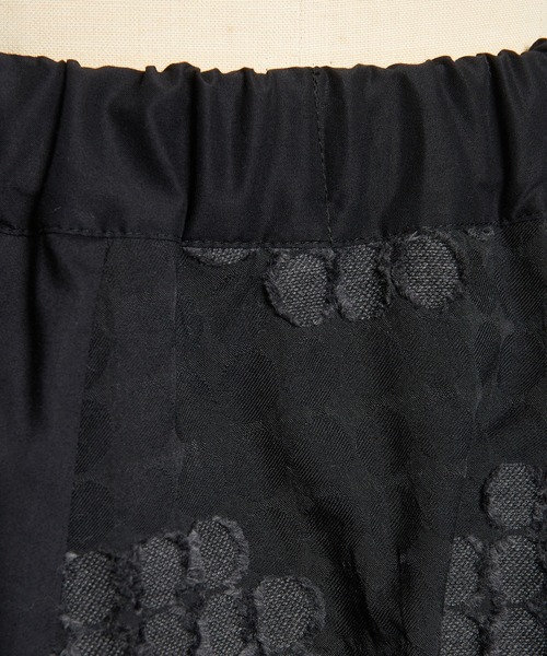 gomme(ゴム)の「フラワーバルーンスカート(スカート・レディース・ブラック・MEDIUM)」の13枚目の写真