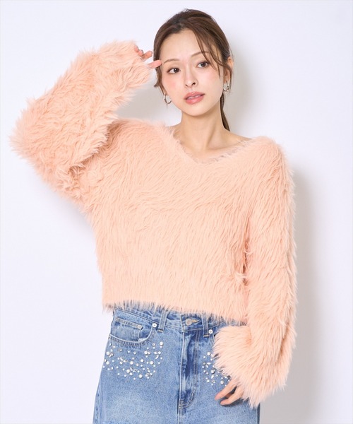 AND COUTURE(アンドクチュール)の「ロングフェザープルオーバー(ニット/セーター・レディース・モカ/グレー/アイボリー/オレンジ・FREE)」の4枚目の写真