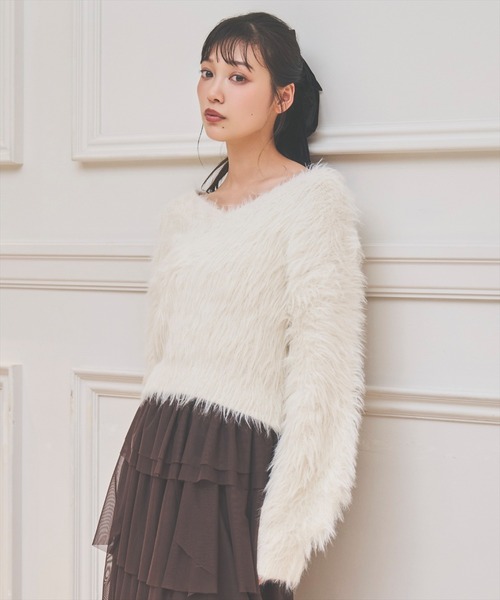 AND COUTURE(アンドクチュール)の「ロングフェザープルオーバー(ニット/セーター・レディース・モカ/グレー/アイボリー/オレンジ・FREE)」の16枚目の写真