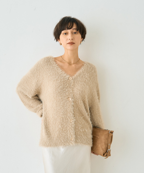 EMMA　ROUGE VIF（エマルージュヴィフ）の「【一部店舗限定】ラメシャギーニットカーディガン（カーディガン/ボレロ・レディース・ホワイト/ベージュ/ネイビー・フリー）」の5枚目の写真