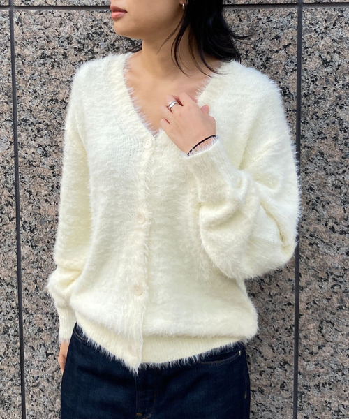 EMMA　ROUGE VIF（エマルージュヴィフ）の「【一部店舗限定】ラメシャギーニットカーディガン（カーディガン/ボレロ・レディース・ホワイト/ベージュ/ネイビー・フリー）」の13枚目の写真