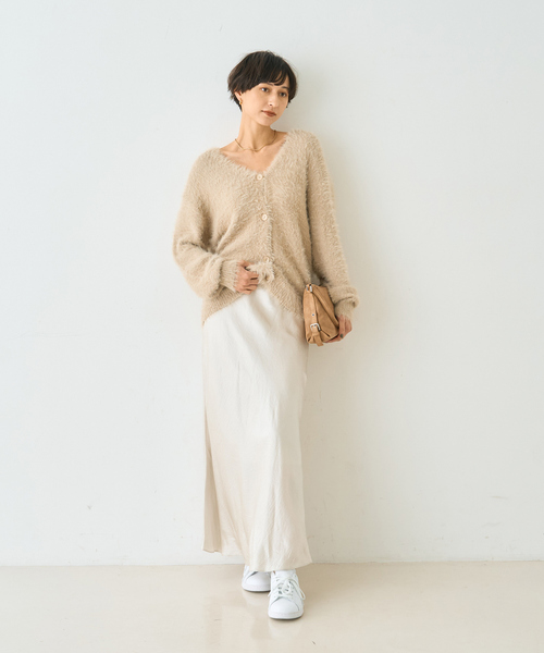 EMMA　ROUGE VIF（エマルージュヴィフ）の「【一部店舗限定】ラメシャギーニットカーディガン（カーディガン/ボレロ・レディース・ホワイト/ベージュ/ネイビー・フリー）」の16枚目の写真