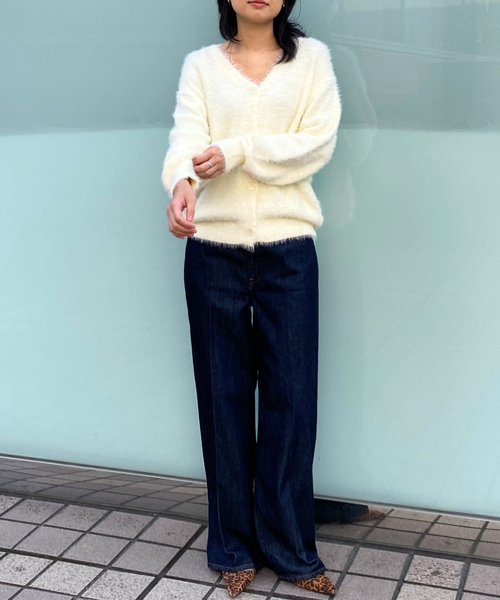 EMMA　ROUGE VIF（エマルージュヴィフ）の「【一部店舗限定】ラメシャギーニットカーディガン（カーディガン/ボレロ・レディース・ホワイト/ベージュ/ネイビー・フリー）」の22枚目の写真