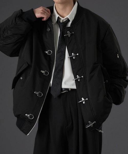 ファイヤーマンバックル刺繍MA-1ジャケット（ブルゾン）｜狐独（コドク