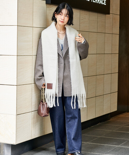 FREAK'S STORE（フリークスストア）の「ボリュームフリンジマフラー（マフラー・レディース・オフホワイト/ライトグレー/ブラウン/レッド・ONE SIZE）」の10枚目の写真