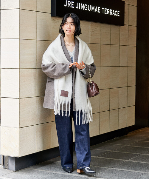 FREAK'S STORE（フリークスストア）の「ボリュームフリンジマフラー（マフラー・レディース・オフホワイト/ライトグレー/ブラウン/レッド・ONE SIZE）」の12枚目の写真