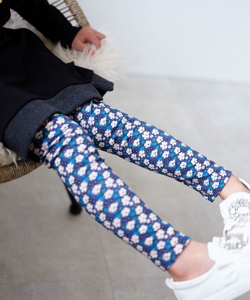 Rora(ローラ)の「ルビナ レギンス(レギンス/スパッツ・キッズ・ネイビー・110cm/120cm/130cm/140cm/150cm)」の7枚目の写真