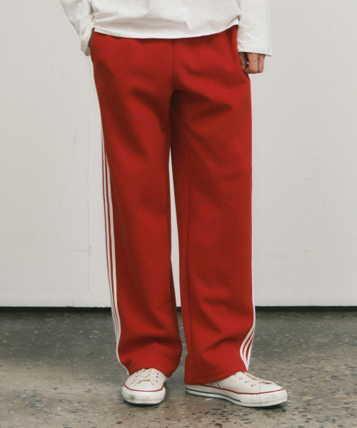 WEDNESDAY OASIS(ウェンズデーオアシス)の「ニュートロライン トラックパンツ_RED(W25-PT25)(スウェットパンツ・メンズ・レッド・MEDIUM/LARGE)」の1枚目の写真