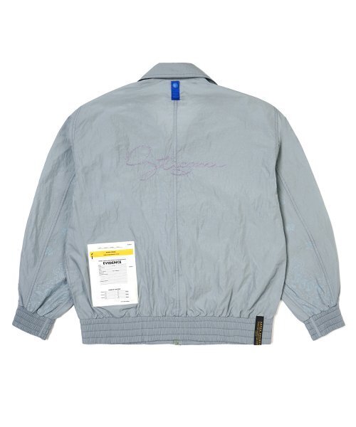 STIGMA(スティグマ)の「23 STITCHED WINDBREAKER GREY(ナイロンジャケット・メンズ・その他・LARGE/MEDIUM/X-LARGE)」の2枚目の写真