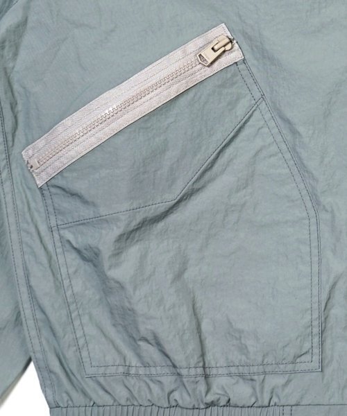 STIGMA(スティグマ)の「23 STITCHED WINDBREAKER GREY(ナイロンジャケット・メンズ・その他・LARGE/MEDIUM/X-LARGE)」の8枚目の写真