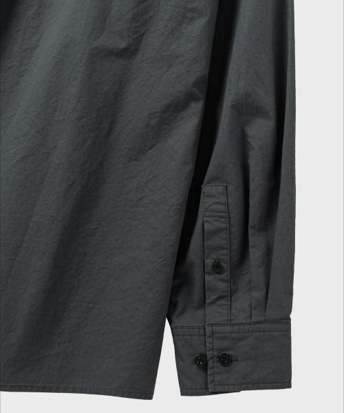 NONBLANK(ノンブランク)の「コットンドリルLSシャツ_ダークグレー(シャツ/ブラウス・メンズ・チャコール・MEDIUM/LARGE/X-LARGE)」の9枚目の写真