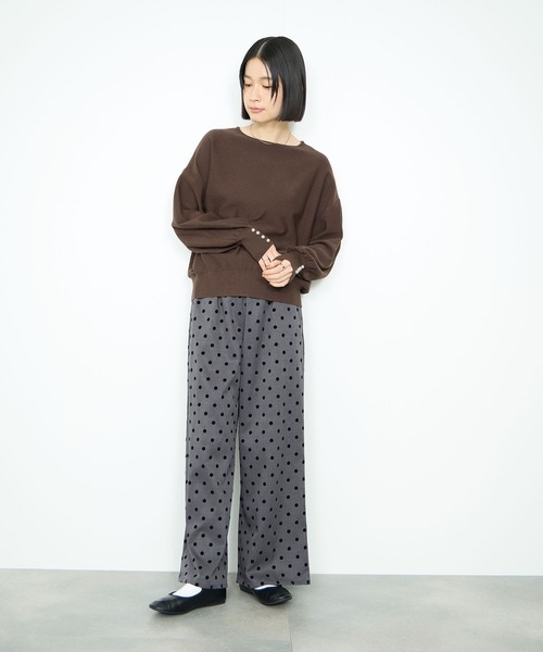 Mac-House(マックハウス)の「Idnes 横リブパールボタンニット(ニット/セーター・レディース・オフホワイト/ブラック/レッド/ブラウン・FREE)」の17枚目の写真