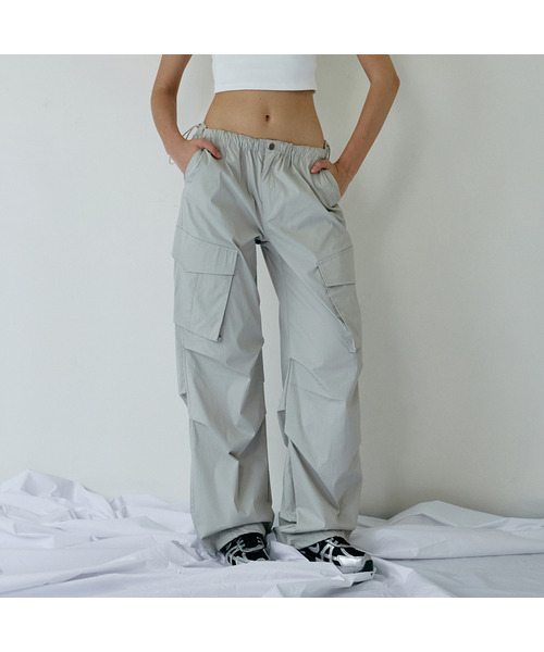 CONCHWEAR（コンチウェア）の「ポケットストリングカーゴパンツ（4色）（スウェットパンツ・レディース・ブラック/ピンク/ライトグレー/カーキ・FREE）」の3枚目の写真