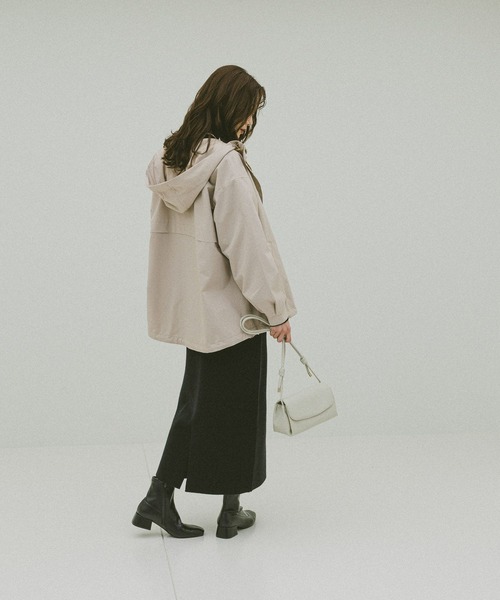 GLOBAL WORK（グローバルワーク）の「防風多機能マウンテンパーカー/580992（マウンテンパーカー・レディース・アイボリー/ブラック/オリーブ系3/ベージュ・MEDIUM/LARGE）」の6枚目の写真