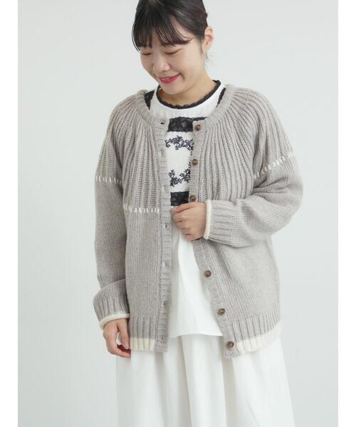 Samansa Mos2（サマンサ モスモス）の「ラウンド切替ステッチ前後2WAYニット（カーディガン/ボレロ・レディース・オフホワイト/チャコールグレー/ベージュ・F）」の3枚目の写真