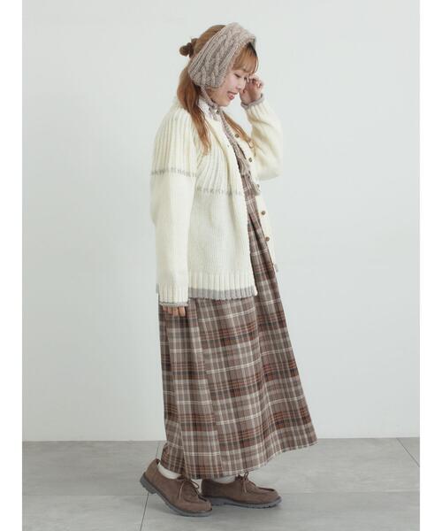 Samansa Mos2（サマンサ モスモス）の「ラウンド切替ステッチ前後2WAYニット（カーディガン/ボレロ・レディース・オフホワイト/チャコールグレー/ベージュ・F）」の7枚目の写真