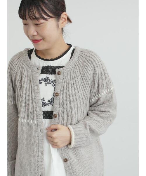 Samansa Mos2（サマンサ モスモス）の「ラウンド切替ステッチ前後2WAYニット（カーディガン/ボレロ・レディース・オフホワイト/チャコールグレー/ベージュ・F）」の16枚目の写真