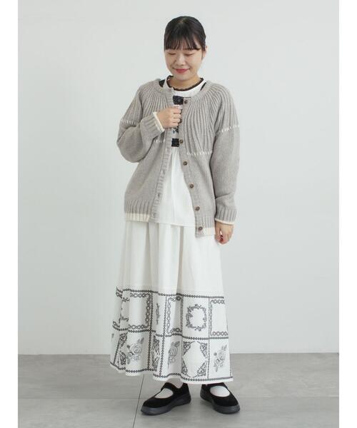 Samansa Mos2（サマンサ モスモス）の「ラウンド切替ステッチ前後2WAYニット（カーディガン/ボレロ・レディース・オフホワイト/チャコールグレー/ベージュ・F）」の19枚目の写真