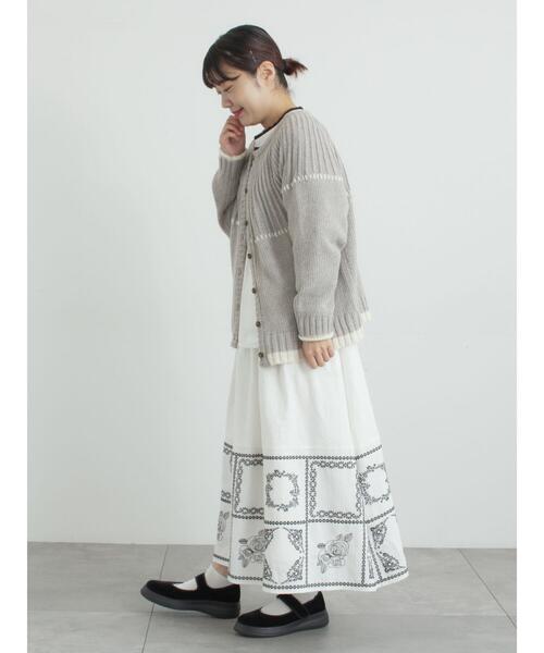 Samansa Mos2（サマンサ モスモス）の「ラウンド切替ステッチ前後2WAYニット（カーディガン/ボレロ・レディース・オフホワイト/チャコールグレー/ベージュ・F）」の20枚目の写真