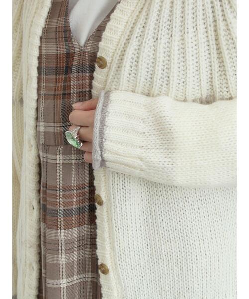 Samansa Mos2（サマンサ モスモス）の「ラウンド切替ステッチ前後2WAYニット（カーディガン/ボレロ・レディース・オフホワイト/チャコールグレー/ベージュ・F）」の13枚目の写真