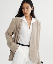 Bie（ビエ）の「スエードタッチノーカラージャケット（ノーカラージャケット）」