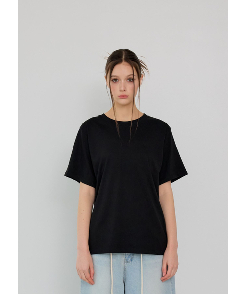 BUTTON UP(ボタンアップ)の「デイリー刺繍ロゴ半袖Tシャツ (ブラック)(Tシャツ/カットソー・レディース・その他・FREE)」の1枚目の写真