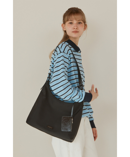 ANOETIC(アノエティック)の「ANC NYLON HOBO BAG & CARD WALLET SET_BLACK(ショルダーバッグ・レディース・ブラック・FREE)」の3枚目の写真