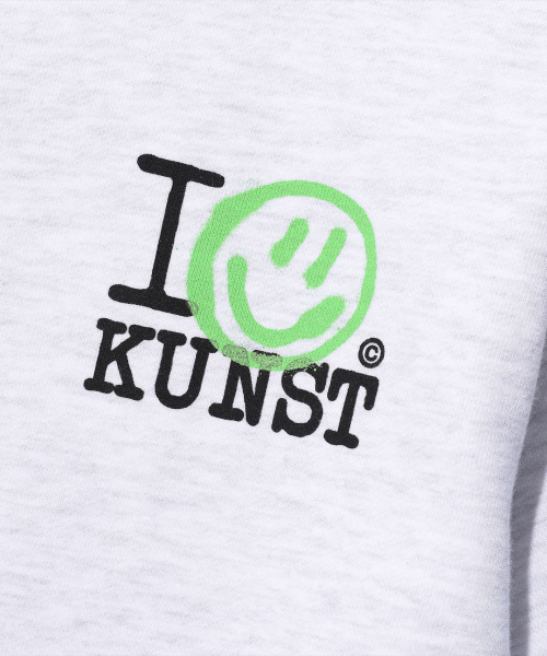 ISTKUNST(イストクンスト)の「I SMILEY KUNST CROP HOOD ZIP UP_LIGHT GREY(IK2FSMM483A)(パーカー・レディース・ライトグレー・M/S)」の4枚目の写真