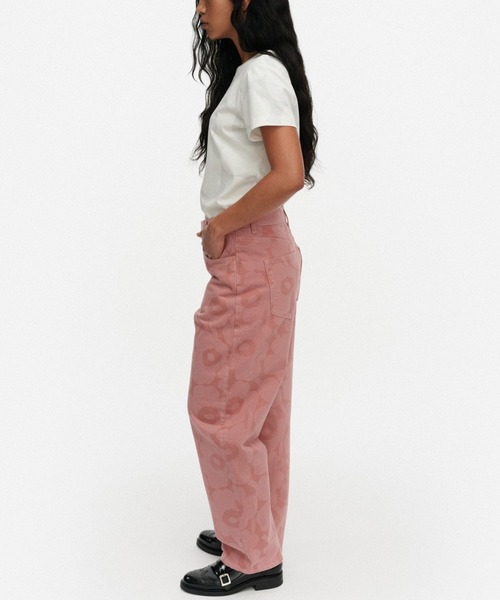 marimekko(マリメッコ)の「【Maridenim】Unikko / Barrel pants(デニムパンツ・レディース・ベビーピンク・25inch/26inch/27inch/28inch/29inch/30inch)」の2枚目の写真