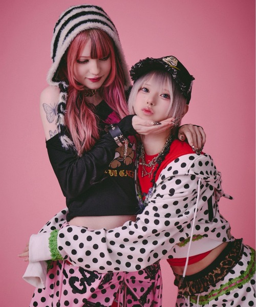 GALFY(ガルフィー)の「『GALFY/ガルフィー』ポップポップI LOVE GALパーカー【Z】(パーカー・レディース・ホワイト/ブラック・FREE)」の12枚目の写真