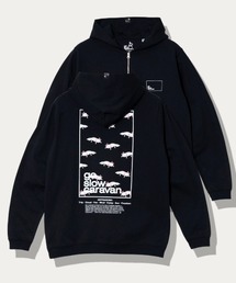 go slow caravan（ゴースローキャラバン）の「USA/C スクエアLOGO バックプリント ZIPフーディー（パーカー）」