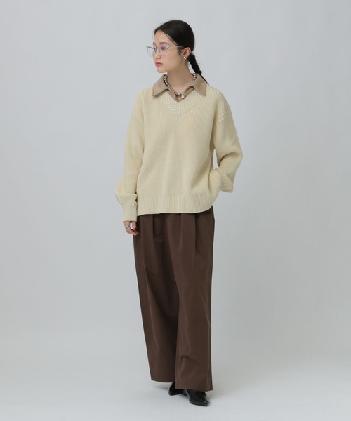 LEPSIM(レプシィム)の「5ゲージドッキングカラーVニット 642087(ニット/セーター・レディース・グレー/アイボリー/ブラック・FREE)」の8枚目の写真