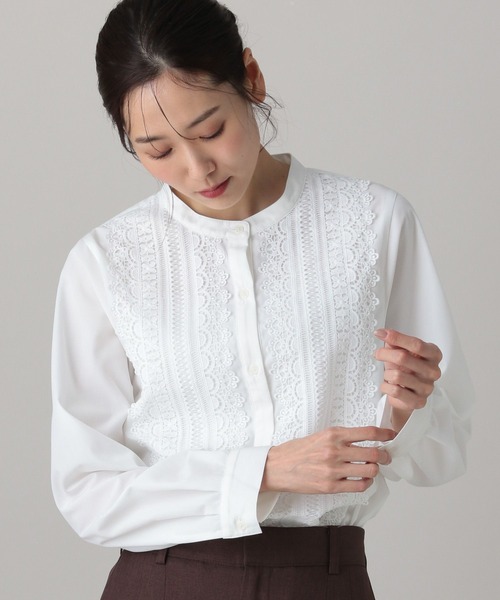 GLOBAL WORK(グローバルワーク)の「MATINEE LINE/フロントレースシャツ/632534(シャツ/ブラウス・レディース・ブラック/ブルー系その他/ホワイト系その他2・MEDIUM/LARGE)」の2枚目の写真