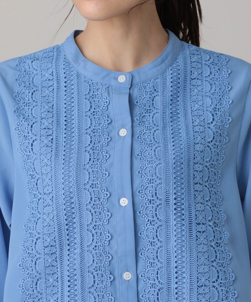 GLOBAL WORK(グローバルワーク)の「MATINEE LINE/フロントレースシャツ/632534(シャツ/ブラウス・レディース・ブラック/ブルー系その他/ホワイト系その他2・MEDIUM/LARGE)」の5枚目の写真