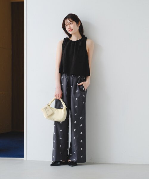 Kastane(カスタネ)の「【2026SSカタログ/500mlペットボトル収納可】ワンハンドル2WAYバッグ(ハンドバッグ・レディース・レモンイエロー/ブラック/ブルー系その他・FREE)」の11枚目の写真