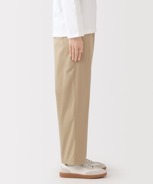 無印良品（ムジルシリョウヒン）の「婦人　洗いざらし　コットンイージーテーパードパンツ（その他パンツ・レディース・ブラック/アイボリー/イエロー・XL/L/M/S）」の17枚目の写真