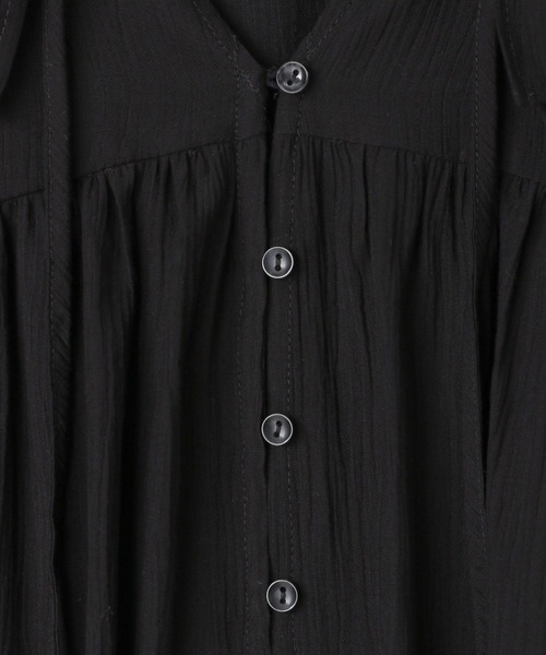 LOWRYS FARM（ローリーズファーム）の「ヨウリュウフリルチュニックブラウス　638707（シャツ/ブラウス・レディース・アイボリー/ブラック/オフホワイト・FREE）」の13枚目の写真