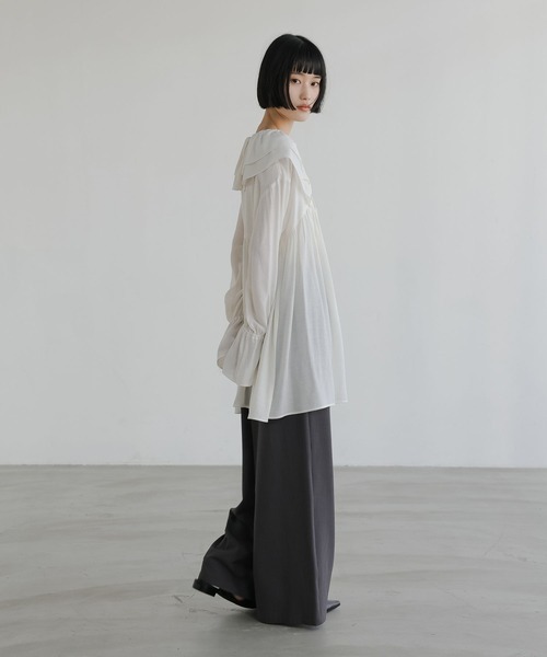 LOWRYS FARM（ローリーズファーム）の「ヨウリュウフリルチュニックブラウス　638707（シャツ/ブラウス・レディース・アイボリー/ブラック/オフホワイト・FREE）」の15枚目の写真