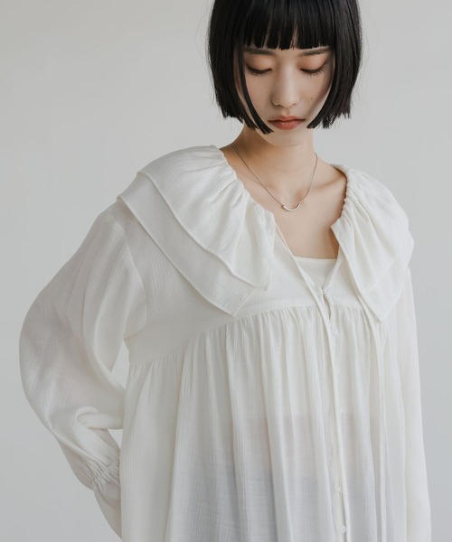 LOWRYS FARM（ローリーズファーム）の「ヨウリュウフリルチュニックブラウス　638707（シャツ/ブラウス・レディース・アイボリー/ブラック/オフホワイト・FREE）」の18枚目の写真