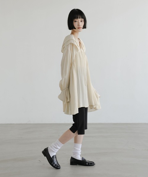 LOWRYS FARM（ローリーズファーム）の「ヨウリュウフリルチュニックブラウス　638707（シャツ/ブラウス・レディース・アイボリー/ブラック/オフホワイト・FREE）」の20枚目の写真