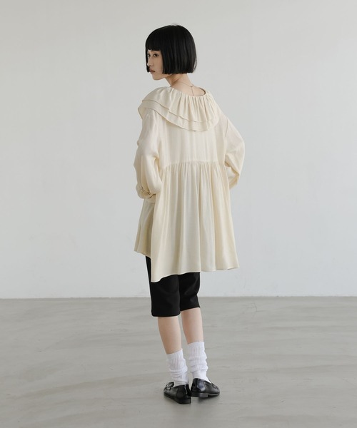 LOWRYS FARM（ローリーズファーム）の「ヨウリュウフリルチュニックブラウス　638707（シャツ/ブラウス・レディース・アイボリー/ブラック/オフホワイト・FREE）」の21枚目の写真