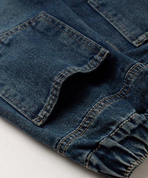 URBAN CHERRY(アーバンチェリー)の「折り返しデザインストレートデニム(デニムパンツ・キッズ・ブルー・110cm/120cm/130cm/140cm/150cm)」の19枚目の写真