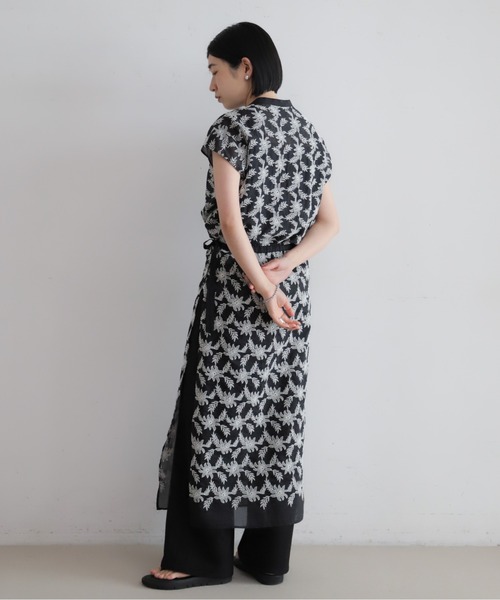 NOMBRE IMPAIR（ノンブルアンペール）の「【予約】モノトーンフラワー刺繍　フレンチブラウス（シャツ/ブラウス・レディース・ブラック・FREE）」の15枚目の写真