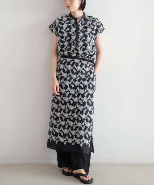 NOMBRE IMPAIR（ノンブルアンペール）の「【予約】モノトーンフラワー刺繍　フレンチブラウス（シャツ/ブラウス・レディース・ブラック・FREE）」の11枚目の写真