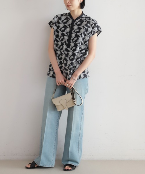 NOMBRE IMPAIR（ノンブルアンペール）の「【予約】モノトーンフラワー刺繍　フレンチブラウス（シャツ/ブラウス・レディース・ブラック・FREE）」の4枚目の写真