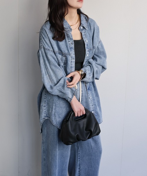 ap retro(アプレトロ)の「【接触冷感】とろみデニム 2WAYルーズオーバーシャツ / 落ち感・大人リラックス・冷房対策(シャツ/ブラウス・レディース・ブルー系その他/ブラック系その他・FREE)」の10枚目の写真