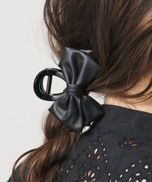 レザーライク リボン ヘアクリップ
