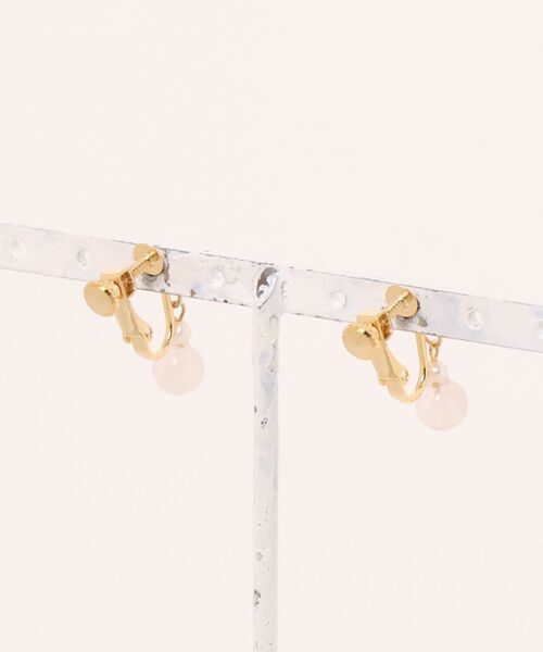 CERCA(チェルカ)の「September/ミルキークオーツ+淡水パールearring(イヤリング・レディース・ピンク・FREE)」の2枚目の写真