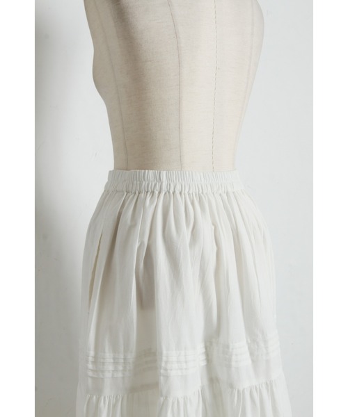 &. NOSTALGIA(アンドドットノスタルジア)の「コットンレースティアードスカート(スカート・レディース・ブラック/オフホワイト・M)」の18枚目の写真