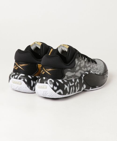 Reebok(リーボック)の「エンジン A 26 + SE / ENGINE A 26 + SE(スニーカー・メンズ・ブラック・31cm/30.0cm/29.0cm/28.5cm/28.0cm/27.5cm/27.0cm/26.5cm/26.0cm/25.5cm/25.0cm/24.0cm/24.5cm/23.5cm/23.0cm)」の10枚目の写真